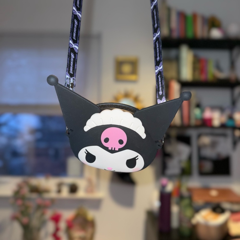 Kuromi Silicone Purse - Picture 3 of 6